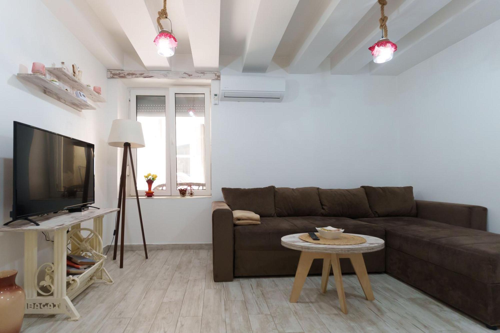 Ferienwohnung Lara Free Parking Skadarlija Belgrad Exterior foto
